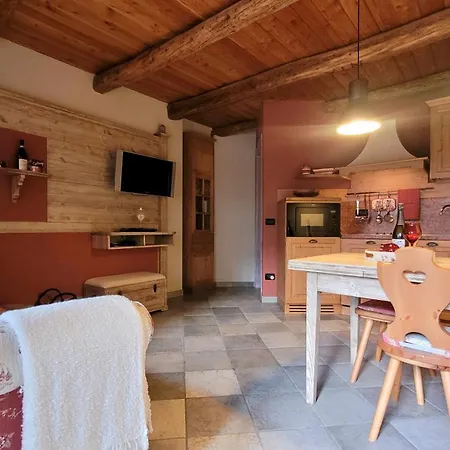 3 Lovely & Sauze Chalet *