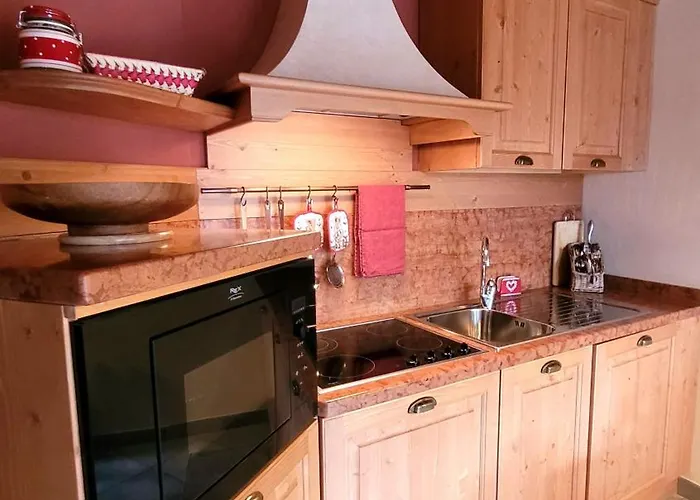 3 Lovely & Sauze Chalet *