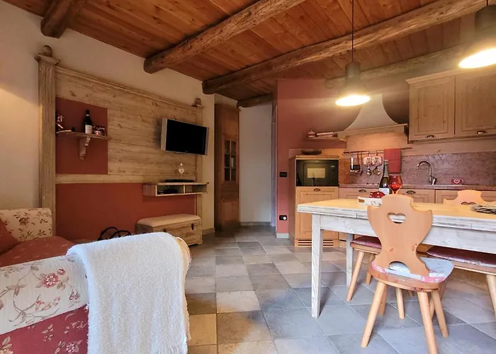 3 Lovely & Sauze Chalet *